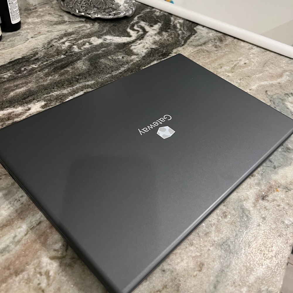 Gateway Windows 11 15.6 Ultra slim laptop. Have box in box